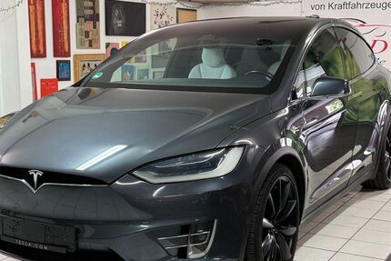 Tesla Model X 66.675 km 44.000 &euro; Mayen 56727