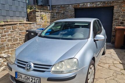 VW Golf 229.200 km 1.450 &euro; Bad Hönnigen 53557