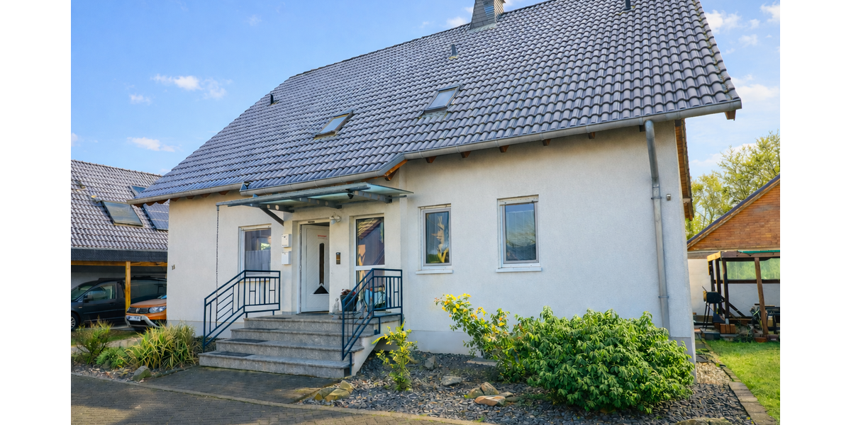 Haus zum Kaufen in Gierschnach 435.000 € 262 m² 8 zimmer