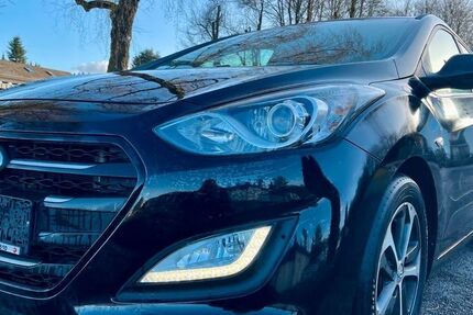Hyundai i30 204.000 km 7.500 &euro; Halsenbach 56283