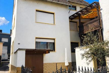 Haus Rheinbrohl - 7 Zimmer, 150 m&sup2;, 259.000&euro; | Angebot:26621831