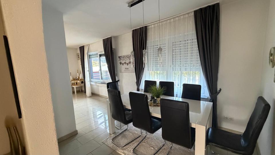 Einfamilienhaus Neuwied Block - 6 Zimmer, 165 m&sup2;, 449.000&euro; | Angebot:27191433