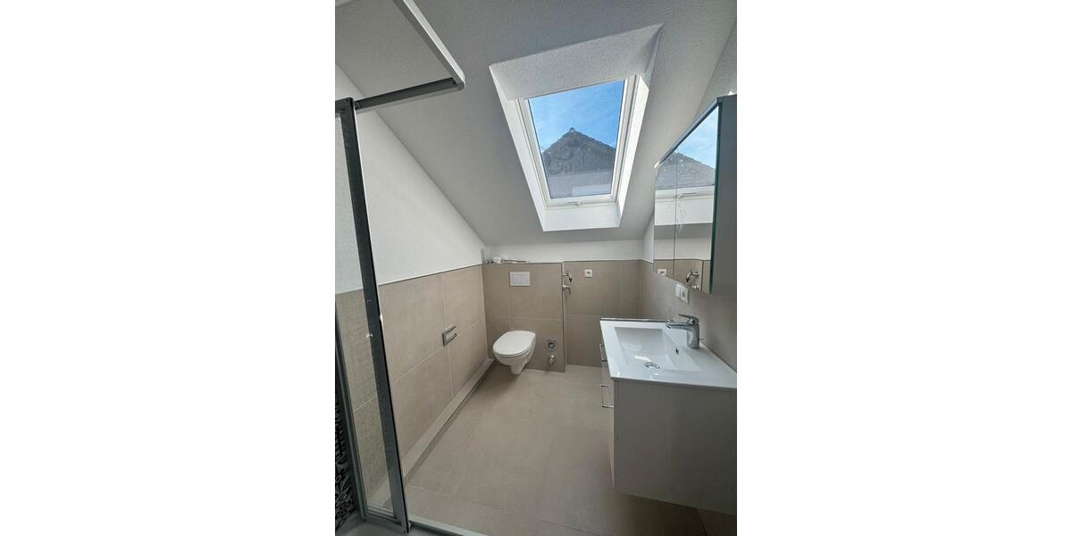 Dachgeschoßwohnung Bad Breisig - 3 Zimmer, 62 m&sup2;, 720&euro; | Angebot:26396984