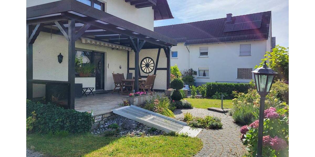 Einfamilienhaus Montabaur / Horressen Horressen - 7 Zimmer, 206 m&sup2;, 369.000&euro; | Angebot:25691809