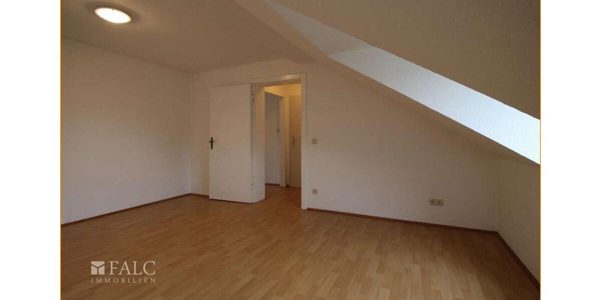 Dachgeschoßwohnung Neuwied - 3 Zimmer, 72 m&sup2;, 600&euro; | Angebot:25023676