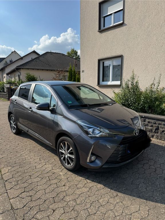 Yaris