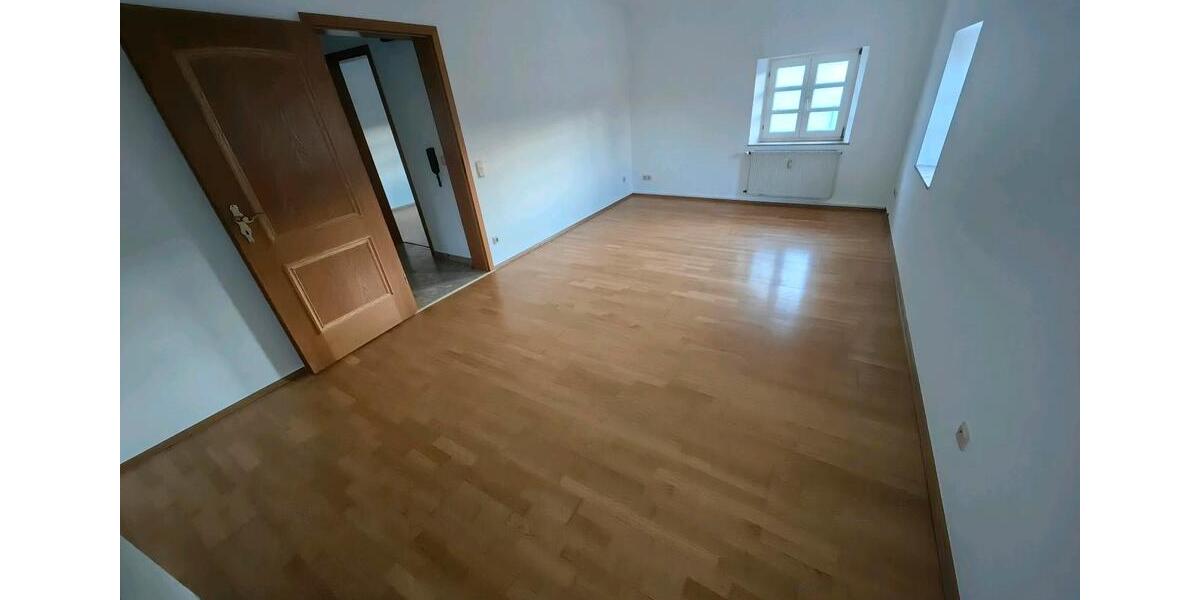 Einfamilienhaus Singhofen - 3 Zimmer, 90 m&sup2;, 990&euro; | Angebot:26382286