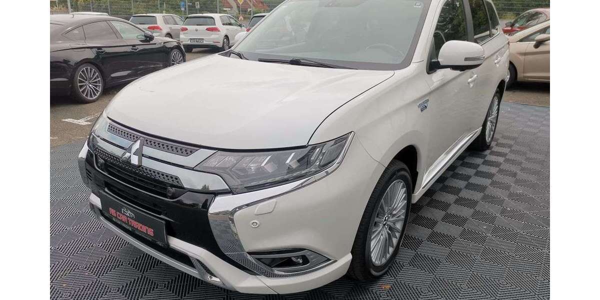 Mitsubishi Outlander 113.392 km 16.290 &euro; Altendiez 65624
