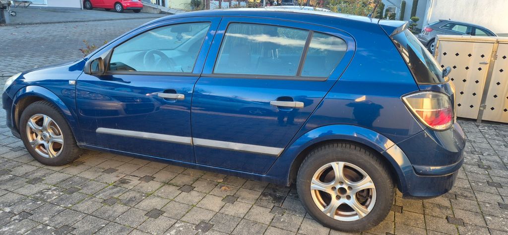 Opel Astra 260.000 km 699 &euro; Andernach 56626