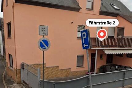 Haus Urmitz - 8 Zimmer, 140 m&sup2;, 250.000&euro; | Angebot:26664613