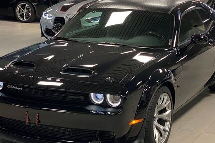 Dodge Challenger 1.988 km 128.000 &euro; Neuwied 56564
