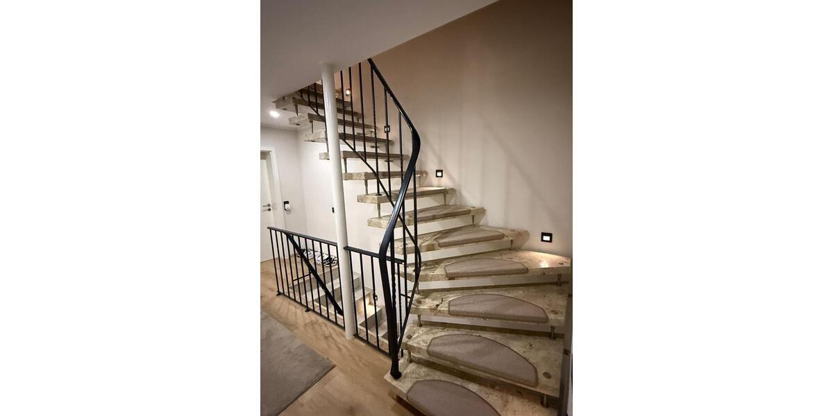 Reihenhaus Neuwied - 5 Zimmer, 180 m&sup2;, 1.500&euro; | Angebot:25992056