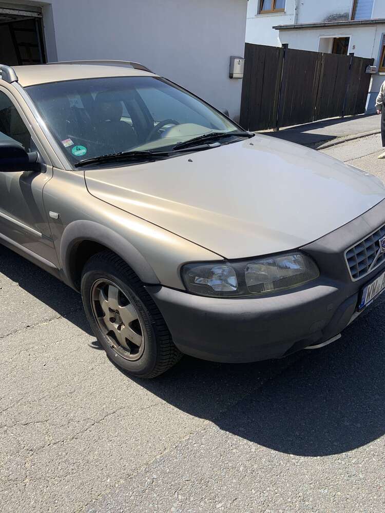 V70