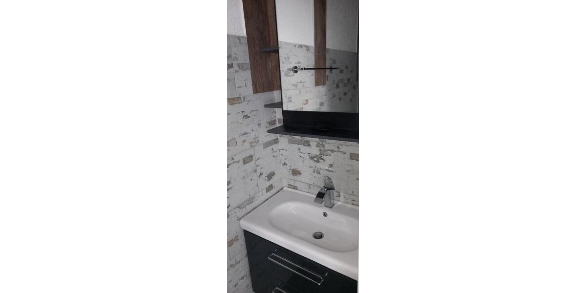 Dachgeschoßwohnung Boppard - 3 Zimmer, 60 m&sup2;, 700&euro; | Angebot:26533946