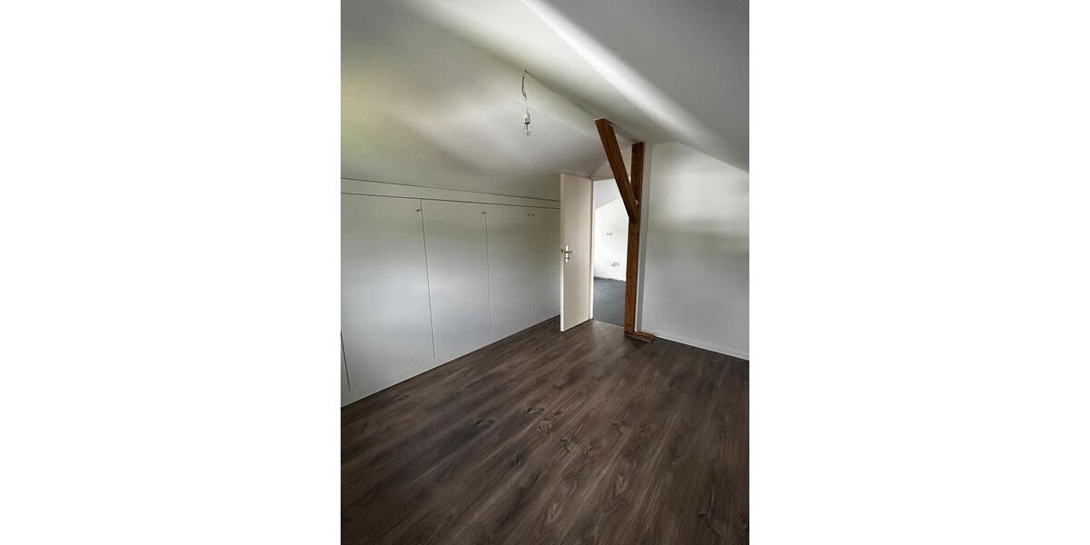 Dachgeschoßwohnung Neuhäusel - 4 Zimmer, 72 m&sup2;, 695&euro; | Angebot:26653146