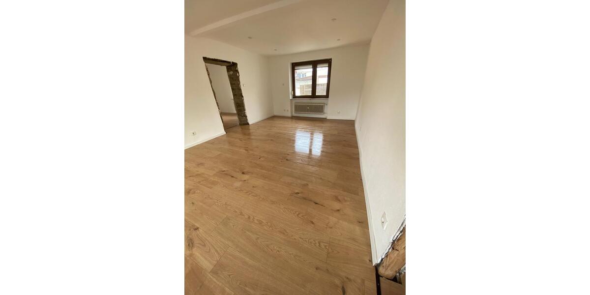 Etagenwohnung Neuwied Block - 3 Zimmer, 80 m&sup2;, 900&euro; | Angebot:26294374