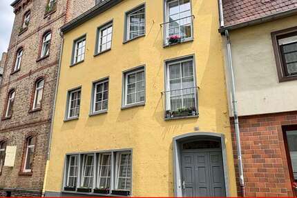 Haus Koblenz Arenberg-Immendorf - 8 Zimmer, 253 m&sup2;, 549.000&euro; | Angebot:27153007