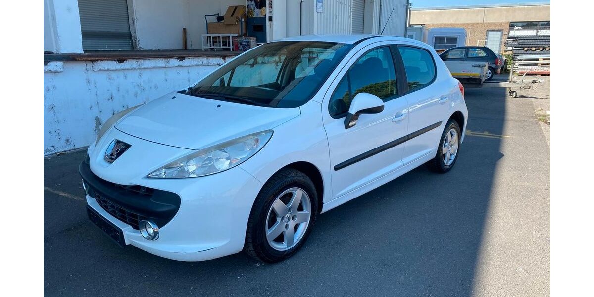 Peugeot 207 185.000 km 2.750 € Diez 65582