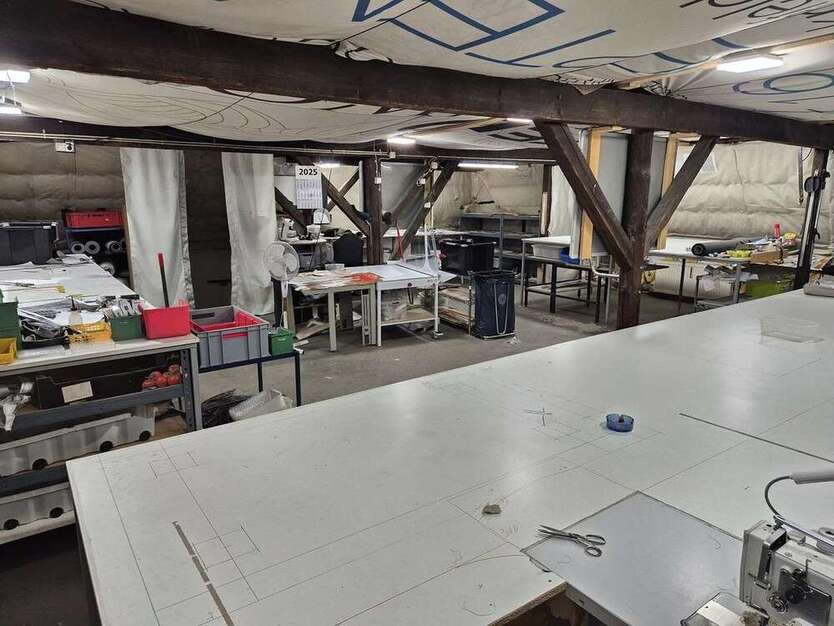 Büro in Krefeld 1.386 € 420 m²