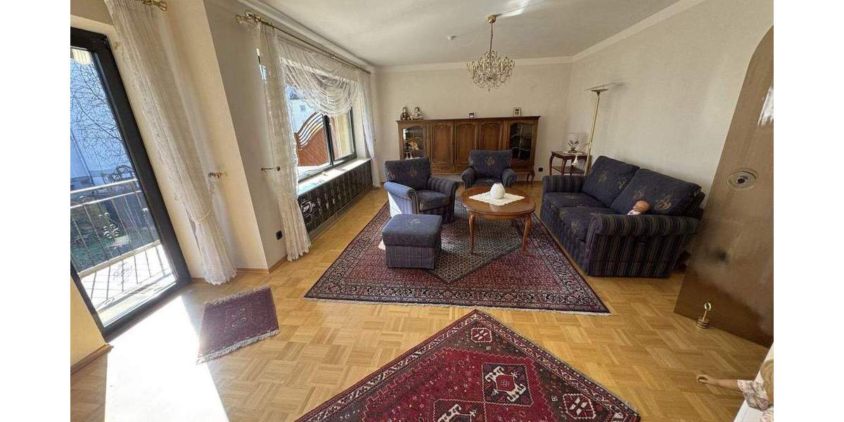 Etagenwohnung Bendorf - 4 Zimmer, 89 m&sup2;, 220.000&euro; | Angebot:25373076