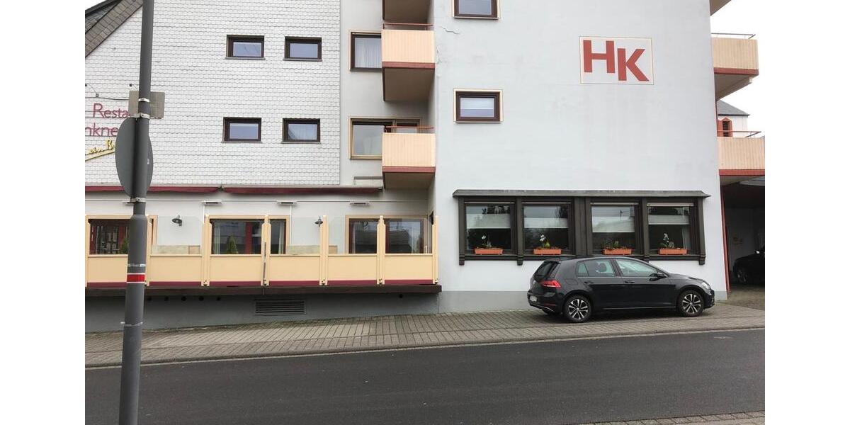 Etagenwohnung Emmelshausen - 4 Zimmer, 125 m&sup2;, 1.400&euro; | Angebot:26506353