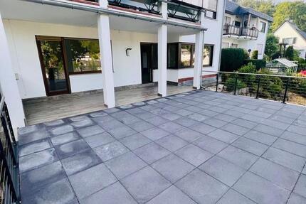 Wohnung Koblenz Arenberg-Immendorf - 3 Zimmer, 145 m&sup2;, 1.430&euro; | Angebot:26409116