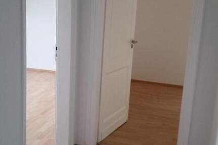 Wohnung Koblenz Lay - 3 Zimmer, 69 m&sup2;, 900&euro; | Angebot:25398596