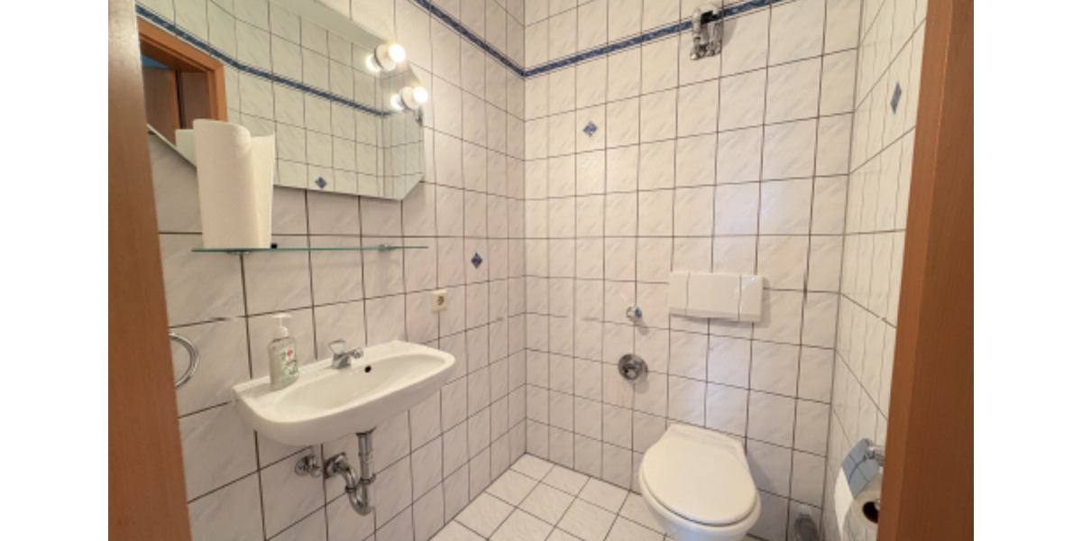 Dachgeschoßwohnung Koblenz Arenberg-Immendorf - 3 Zimmer, 76 m&sup2;, 740&euro; | Angebot:25614286