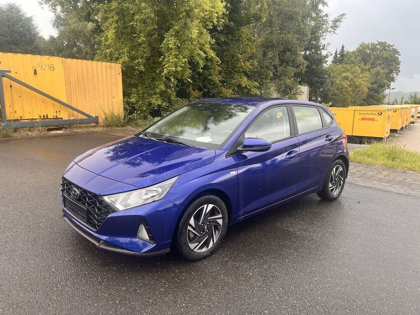 i20