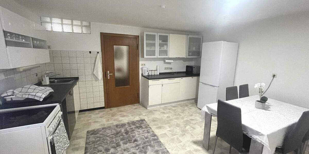 Große Dachgeschosswohnung über den Dächern von Güls. 3 zimmer