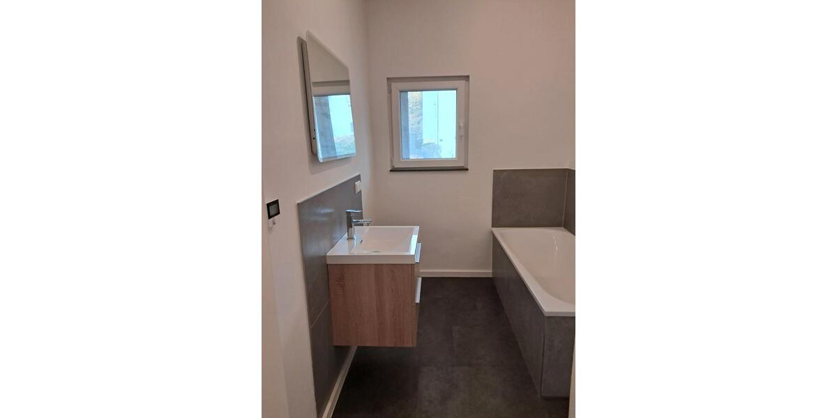 Erdgeschoßwohnung Koblenz Bubenheim - 4 Zimmer, 107 m&sup2;, 1.040&euro; | Angebot:26145979