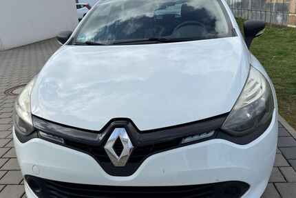 Renault Clio 121.000 km 5.999 &euro; Kettig 56220