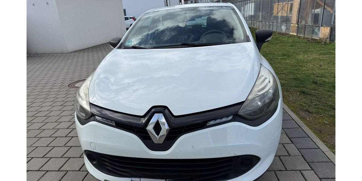 Renault Clio 121.000 km 5.999 &euro; Kettig 56220