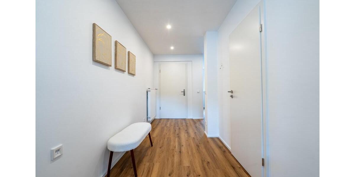 Sanierte 3,5-ZKB-Erdgeschosswohnung mit Balkon und Garten 3 zimmer