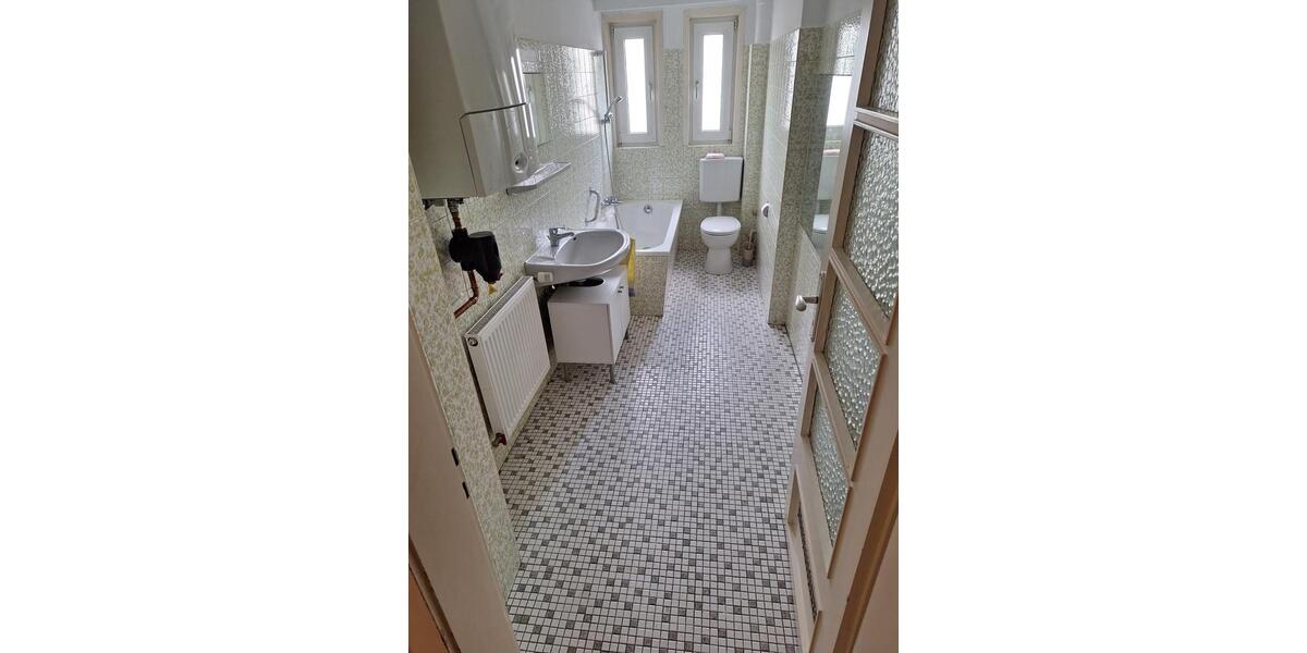 Dachgeschoßwohnung Koblenz Bubenheim - 2.5 Zimmer, 75 m&sup2;, 740&euro; | Angebot:25546353