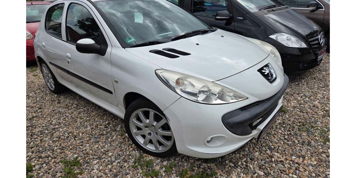 Peugeot 206 125.000 km 2.990 &euro; Koblenz 56070