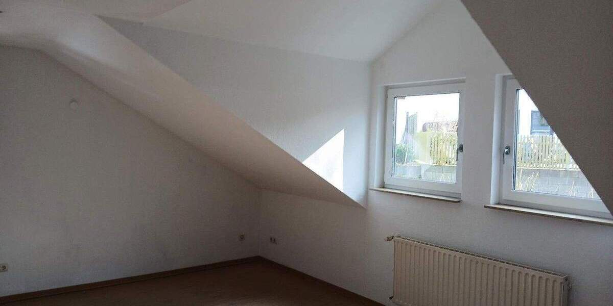Doppelhaushälfte Münstermaifeld Küttig - 6 Zimmer, 114 m&sup2;, 249.000&euro; | Angebot:25711088