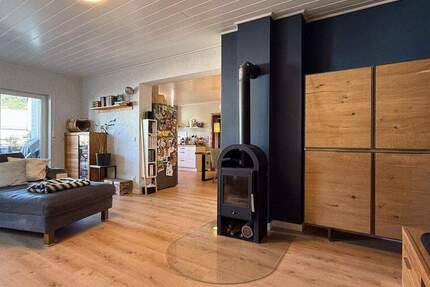 Wohnung Rheinbrohl - 2 Zimmer, 93 m&sup2;, 185.000&euro; | Angebot:24931041