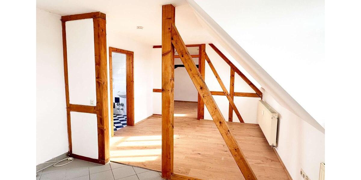 Dachgeschoßwohnung Höhr-Grenzhausen Grenzhausen - 1.5 Zimmer, 46 m&sup2;, 440&euro; | Angebot:25216693