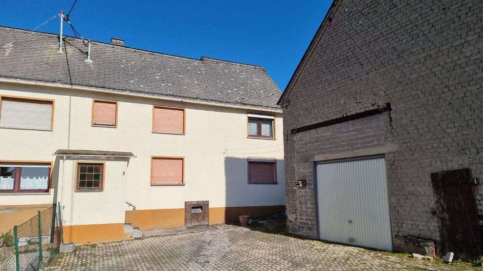 Haus zum Kaufen in Lykershausen 75.000 € 108 m²
