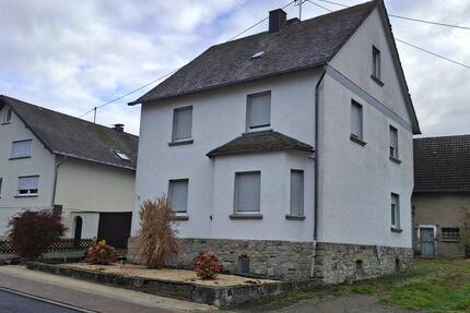 Haus Ötzingen - 6 Zimmer, 180 m&sup2;, 900&euro; | Angebot:25621460