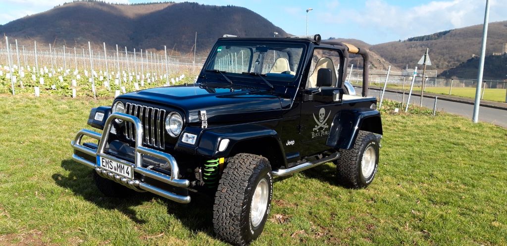 Jeep Wrangler 155.000 km 22.999 € Langenscheid 65558