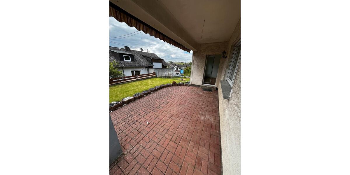 Erdgeschoßwohnung Großmaischeid - 4 Zimmer, 100 m&sup2;, 1.000&euro; | Angebot:26691420