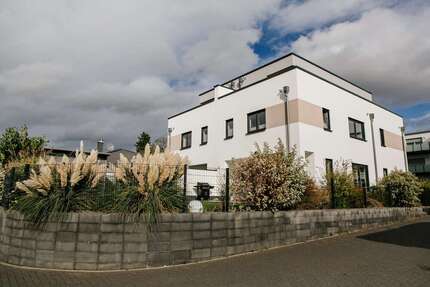 Haus zum Kaufen in Bendorf 669.000 € 210 m² 6 zimmer