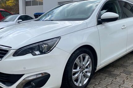 Peugeot 308 199.205 km 4.990 &euro; Nastätten 56355