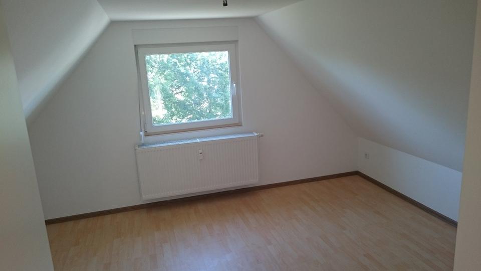 Dachgeschoßwohnung Halsenbach - 3 Zimmer, 60 m&sup2;, 530&euro; | Angebot:26412985