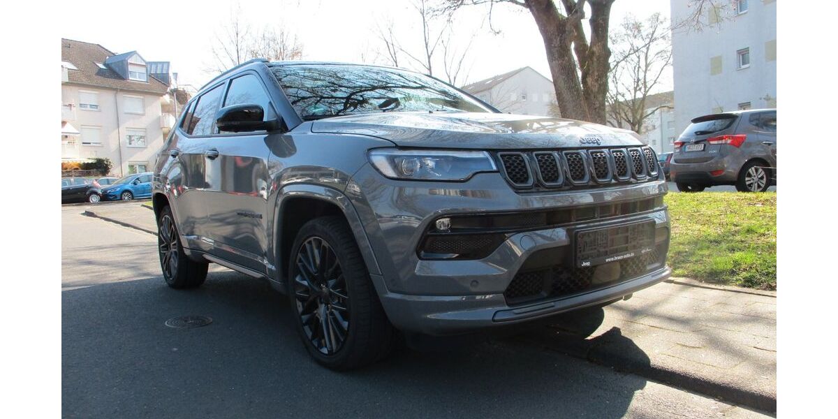 Jeep Compass 79.989 km 20.499 &euro; Neuwied 56564