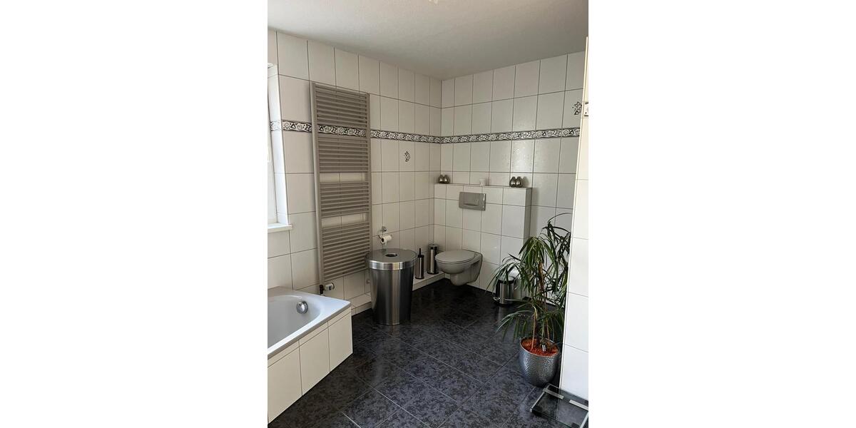 Doppelhaushälfte Bad Breisig - 6 Zimmer, 165 m&sup2;, 499.000&euro; | Angebot:25517730