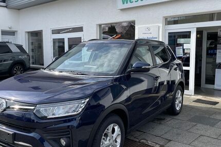 SsangYong Tivoli 13.980 km 18.690 &euro; Straßenhaus 56587