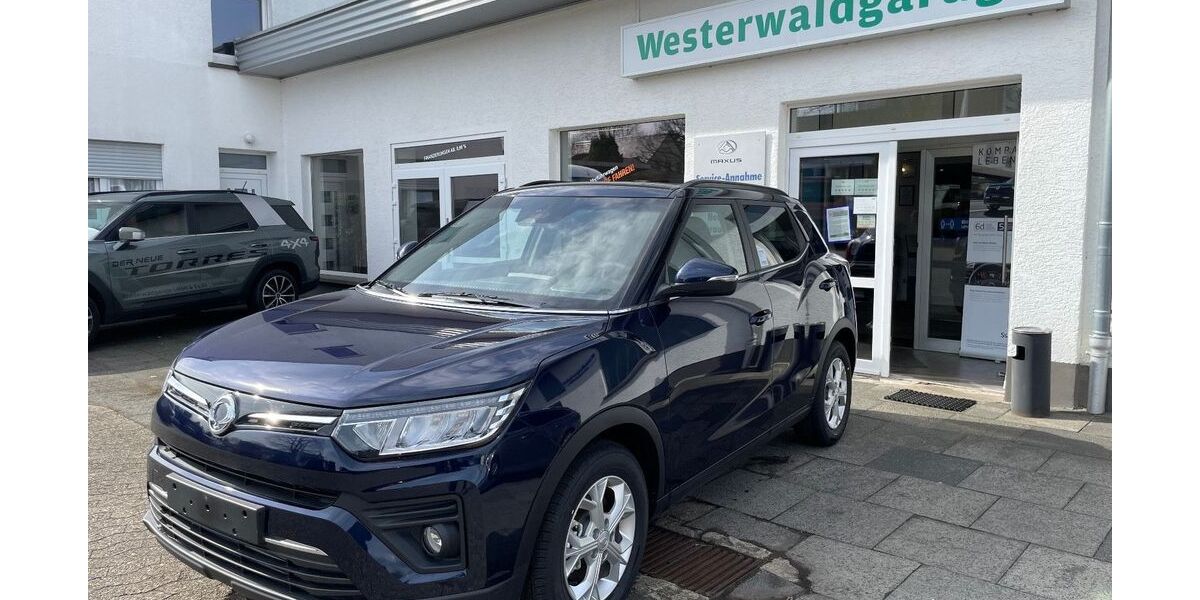 SsangYong Tivoli 13.980 km 18.690 &euro; Straßenhaus 56587